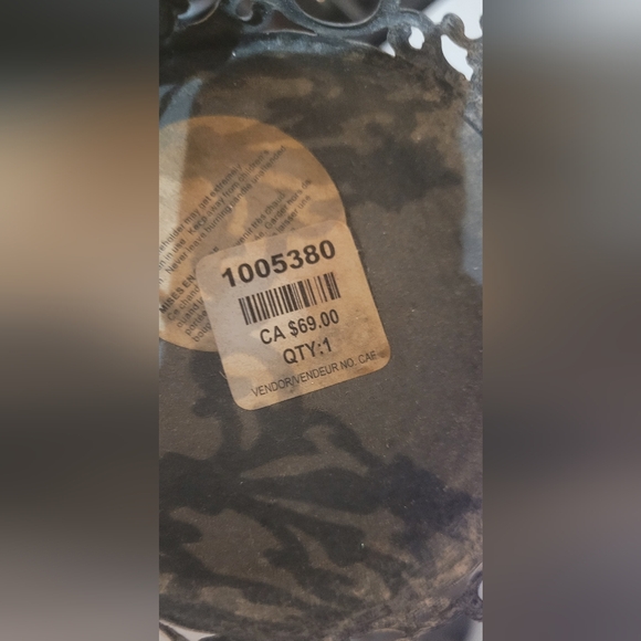 Antique metal candle holders - Picture 3 of 3